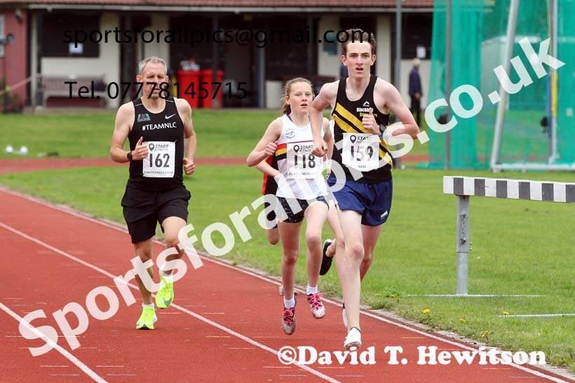 800 metres 10, NECAA Open Meeting, Morpeth, Sunday, March 23rd. David T. Hewitson/Sports for All Pics